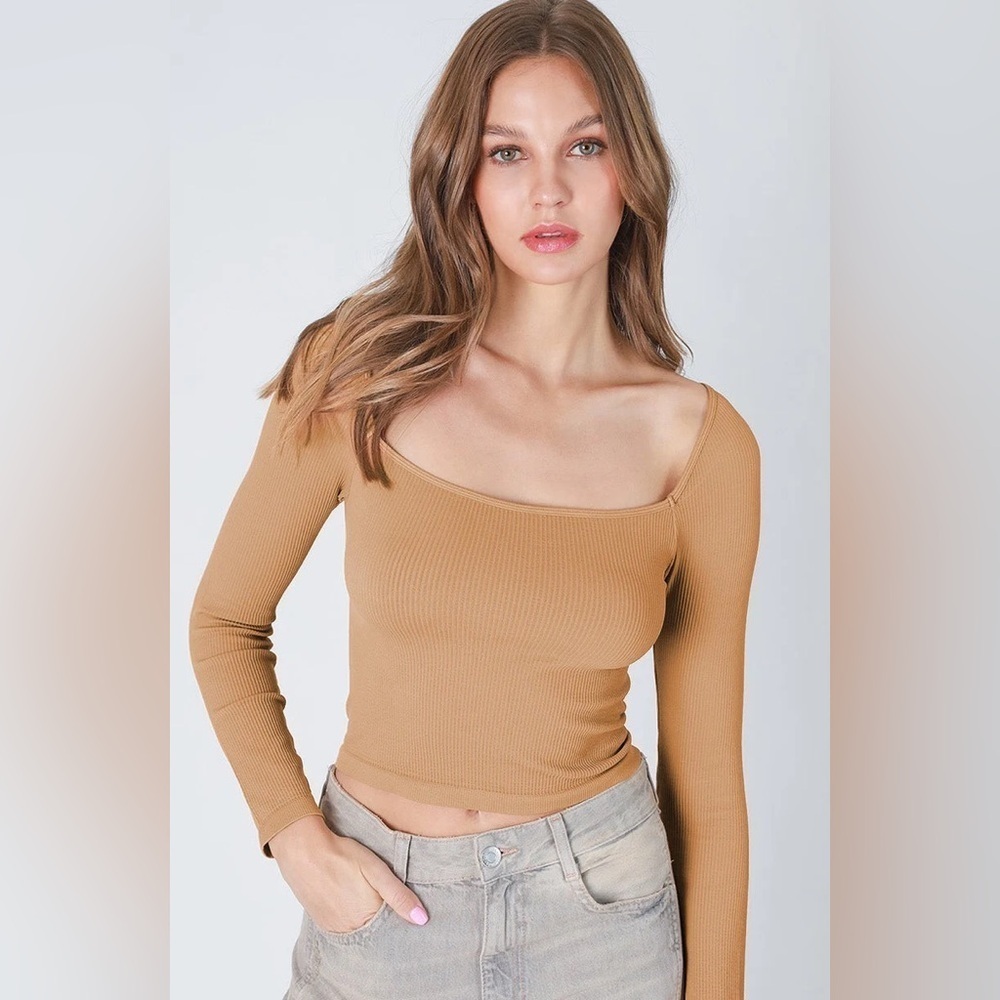 Nikibiki Womens Ribbed Square Neck Long Sleeve Top Camel Tan Seamless‎ NS4061